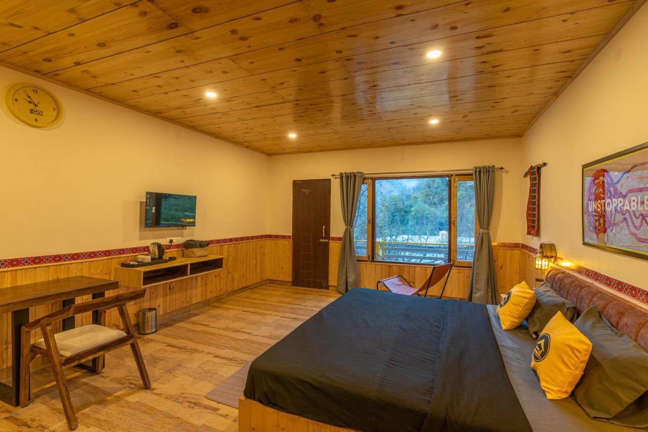 The Hosteller Tirthan Valley Gushaini Exterior foto